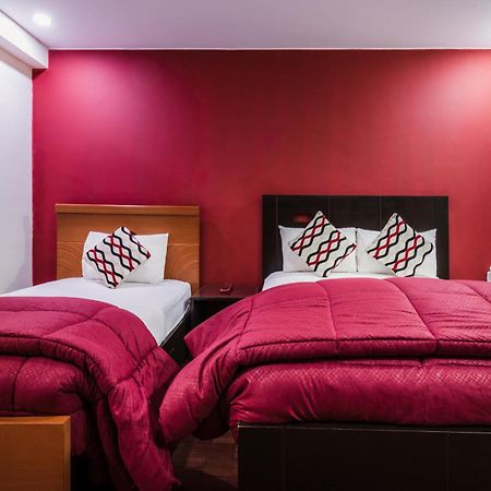 Luxstone Executive & Suites 拉巴斯 外观 照片