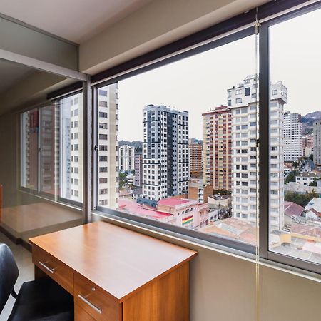 Luxstone Executive & Suites 拉巴斯 外观 照片